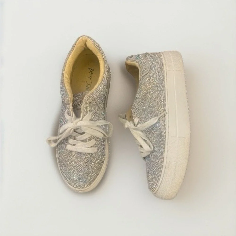 Betsy Johnson Sidny Crystals Women Size 10M Pave Platform Sneakers